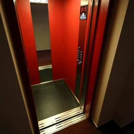 Ludmila Hotel 3*