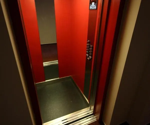 Ludmila Hotel 3*